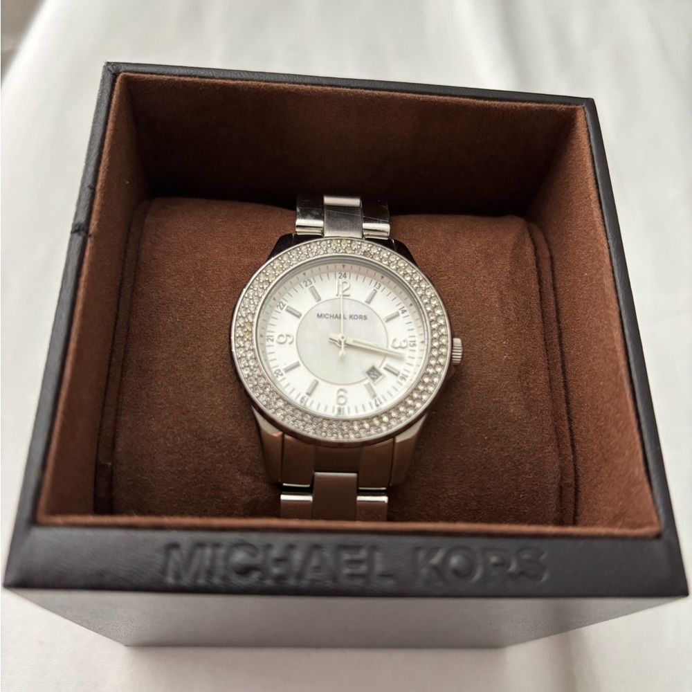 Michael Kors Silver Timepiece With Sparkling Bezel - image 6